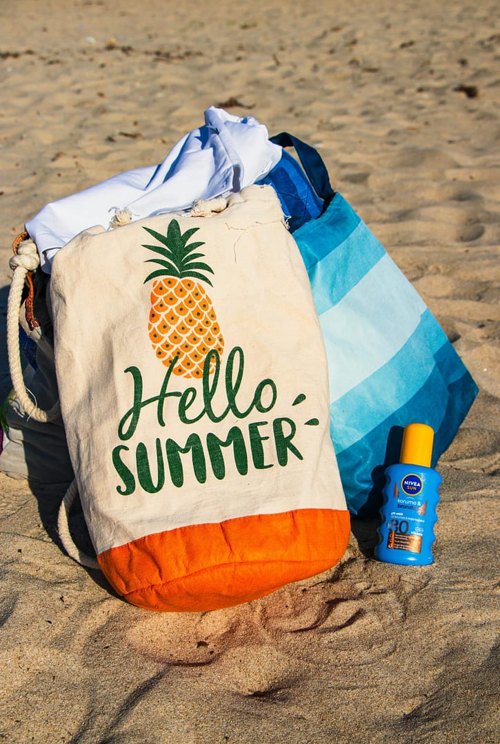 Summer Products for Moms and Kids beach bag